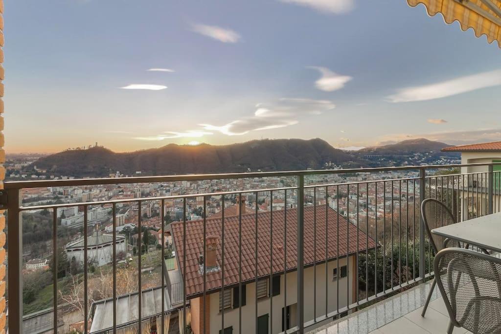 Appartamento Bellavista Con Ac E Posto Auto A Brunate Côme Extérieur photo